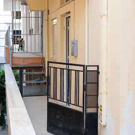 Lovely Sea View Apartment At The Heart Of The Town Ierapetra  Exterior photo