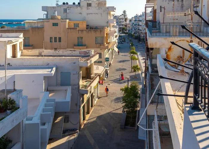 Lovely Sea View Apartment At The Heart Of The Town